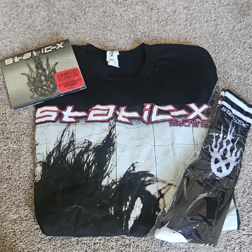 Static-X Black Graphic T-Shirt and Socks Set